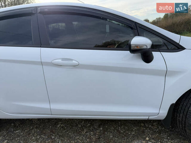 Форд Фиеста, объемом двигателя 1.4 л и пробегом 208 тыс. км за 7100 $, фото 10 на Automoto.ua