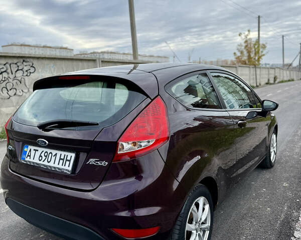 Форд Фиеста, объемом двигателя 1.6 л и пробегом 199 тыс. км за 5800 $, фото 4 на Automoto.ua