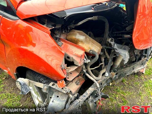 Форд Фиеста, объемом двигателя 1.4 л и пробегом 84 тыс. км за 3790 $, фото 9 на Automoto.ua