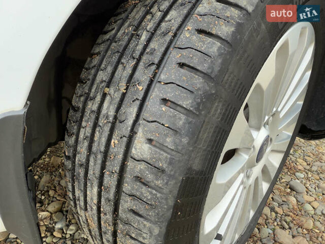 Форд Фиеста, объемом двигателя 1.4 л и пробегом 208 тыс. км за 7100 $, фото 23 на Automoto.ua