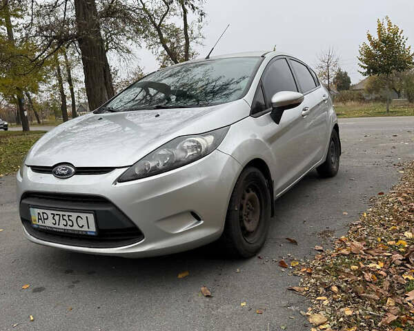 Форд Фиеста, объемом двигателя 1.25 л и пробегом 239 тыс. км за 6100 $, фото 1 на Automoto.ua