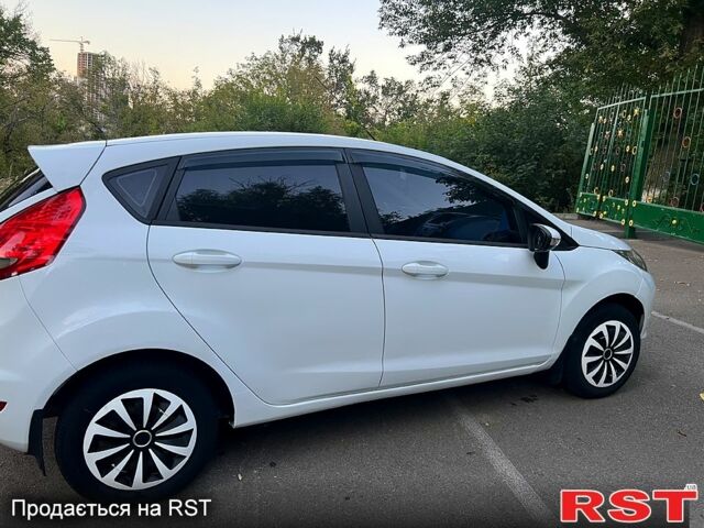Форд Фієста, об'ємом двигуна 1.3 л та пробігом 200 тис. км за 5900 $, фото 3 на Automoto.ua