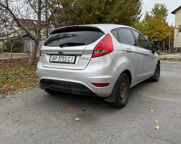 Форд Фиеста, объемом двигателя 1.25 л и пробегом 239 тыс. км за 6100 $, фото 2 на Automoto.ua