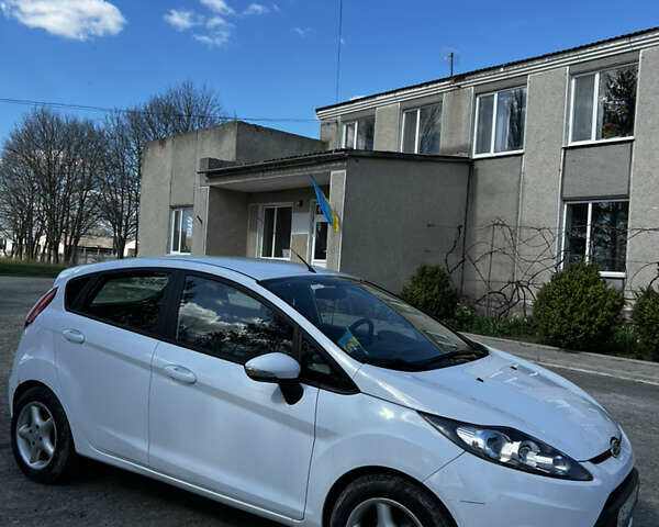 Форд Фієста, об'ємом двигуна 1.39 л та пробігом 107 тис. км за 6800 $, фото 1 на Automoto.ua