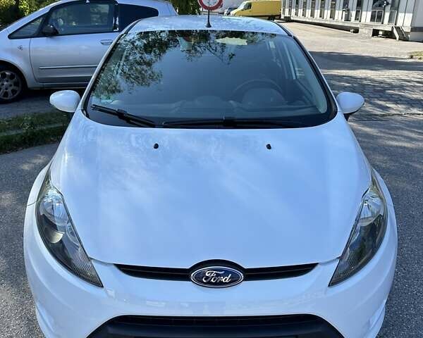 Форд Фієста, об'ємом двигуна 1.25 л та пробігом 81 тис. км за 7000 $, фото 6 на Automoto.ua