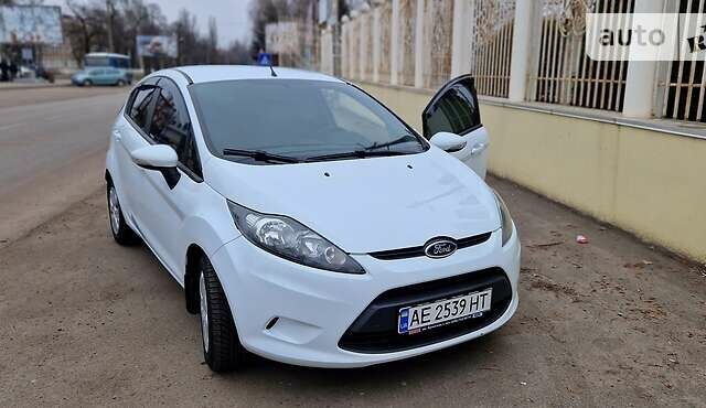 Форд Фієста, об'ємом двигуна 1.4 л та пробігом 85 тис. км за 7700 $, фото 1 на Automoto.ua