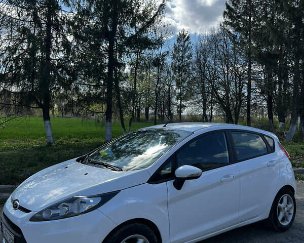 Форд Фієста, об'ємом двигуна 1.39 л та пробігом 107 тис. км за 7100 $, фото 2 на Automoto.ua