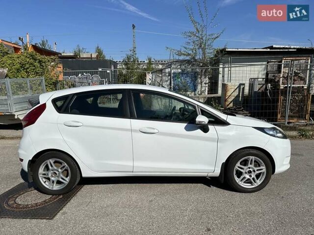 Форд Фієста, об'ємом двигуна 1.25 л та пробігом 81 тис. км за 7000 $, фото 4 на Automoto.ua