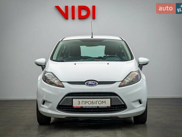 Форд Фиеста, объемом двигателя 1.4 л и пробегом 223 тыс. км за 5636 $, фото 1 на Automoto.ua