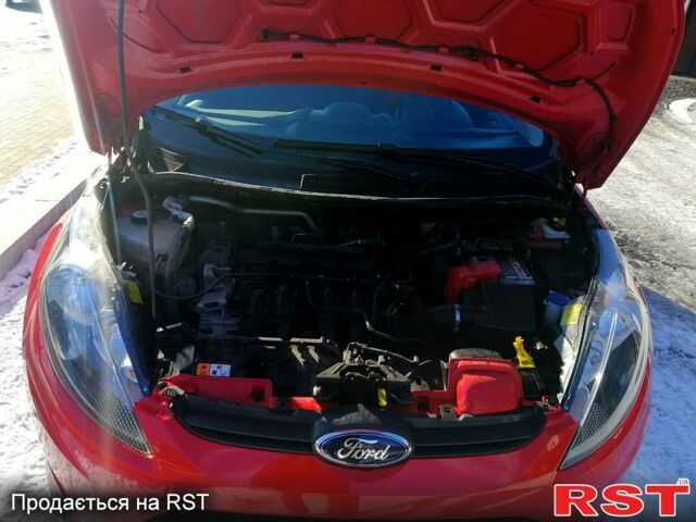 Форд Фиеста, объемом двигателя 12 л и пробегом 26 тыс. км за 8000 $, фото 1 на Automoto.ua