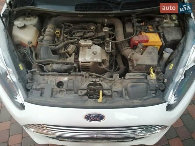 Форд Фиеста, объемом двигателя 1 л и пробегом 163 тыс. км за 7000 $, фото 2 на Automoto.ua