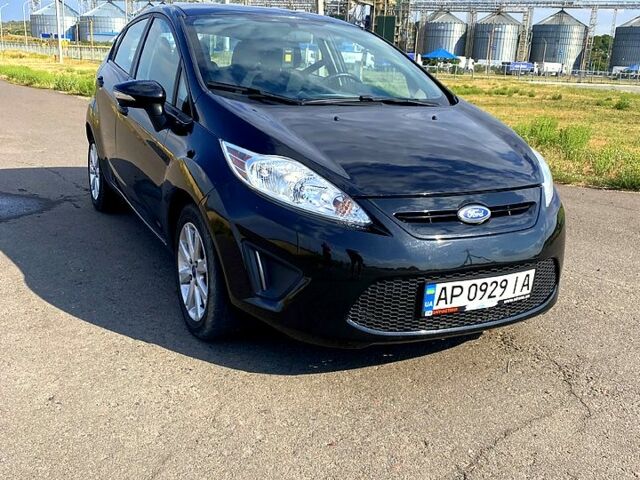 Форд Фиеста, объемом двигателя 1.6 л и пробегом 152 тыс. км за 7300 $, фото 3 на Automoto.ua