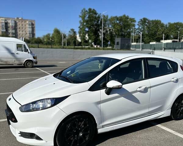 Форд Фиеста, объемом двигателя 1.6 л и пробегом 118 тыс. км за 7800 $, фото 2 на Automoto.ua