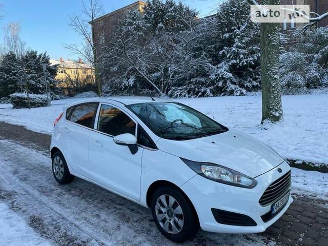 Форд Фієста, об'ємом двигуна 1 л та пробігом 112 тис. км за 8200 $, фото 4 на Automoto.ua