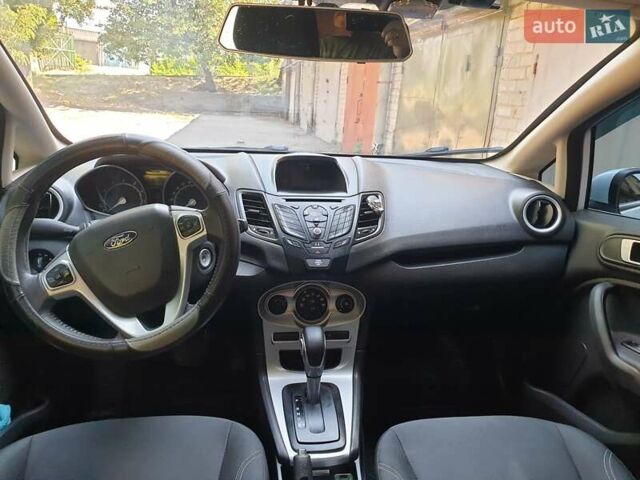 Форд Фиеста, объемом двигателя 1.6 л и пробегом 203 тыс. км за 7900 $, фото 6 на Automoto.ua