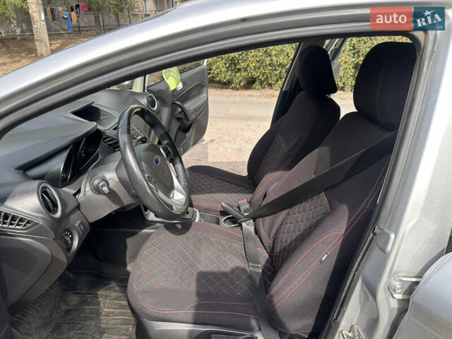 Форд Фієста, об'ємом двигуна 1.6 л та пробігом 165 тис. км за 6700 $, фото 11 на Automoto.ua
