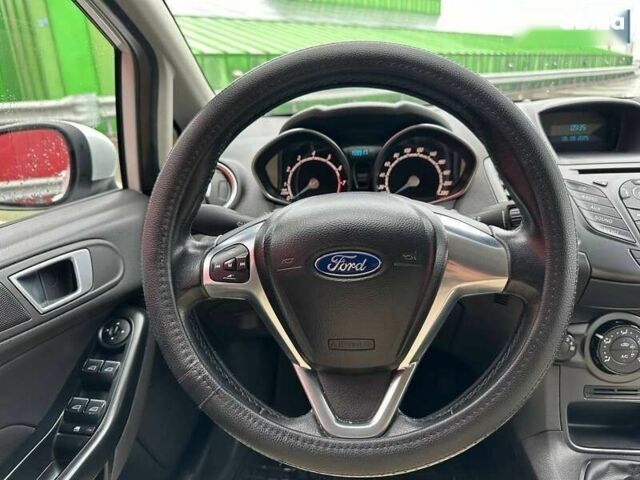 Форд Фиеста, объемом двигателя 1 л и пробегом 159 тыс. км за 6490 $, фото 14 на Automoto.ua