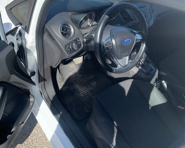 Форд Фиеста, объемом двигателя 1 л и пробегом 72 тыс. км за 8500 $, фото 17 на Automoto.ua