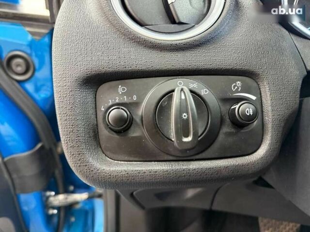 Форд Фиеста, объемом двигателя 1 л и пробегом 98 тыс. км за 7490 $, фото 25 на Automoto.ua