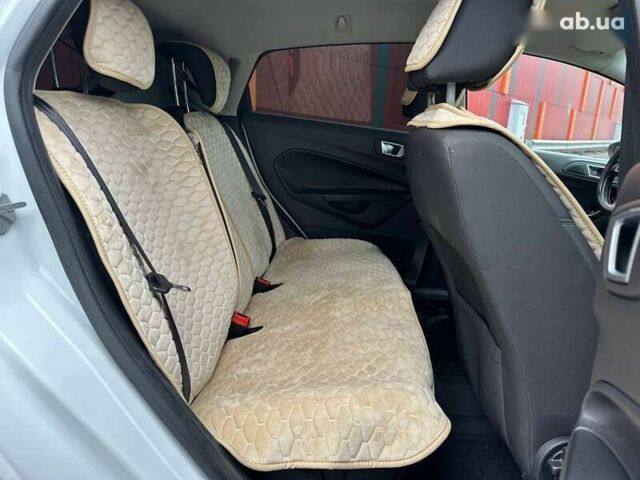 Форд Фиеста, объемом двигателя 1 л и пробегом 159 тыс. км за 6490 $, фото 10 на Automoto.ua