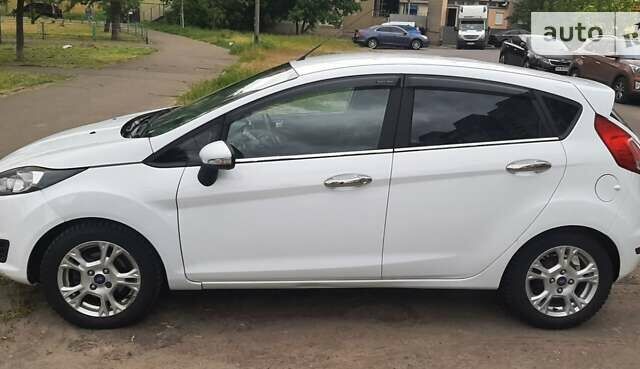 Форд Фиеста, объемом двигателя 1 л и пробегом 45 тыс. км за 8999 $, фото 1 на Automoto.ua