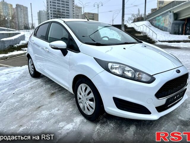 Форд Фиеста, объемом двигателя 1.3 л и пробегом 79 тыс. км за 7800 $, фото 2 на Automoto.ua