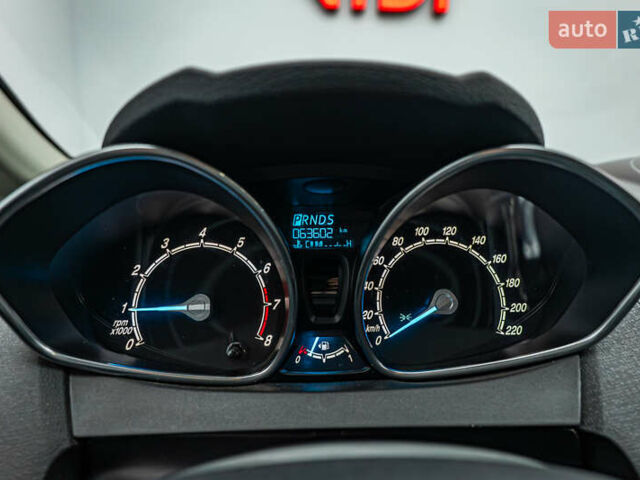 Форд Фиеста, объемом двигателя 1 л и пробегом 63 тыс. км за 9212 $, фото 12 на Automoto.ua
