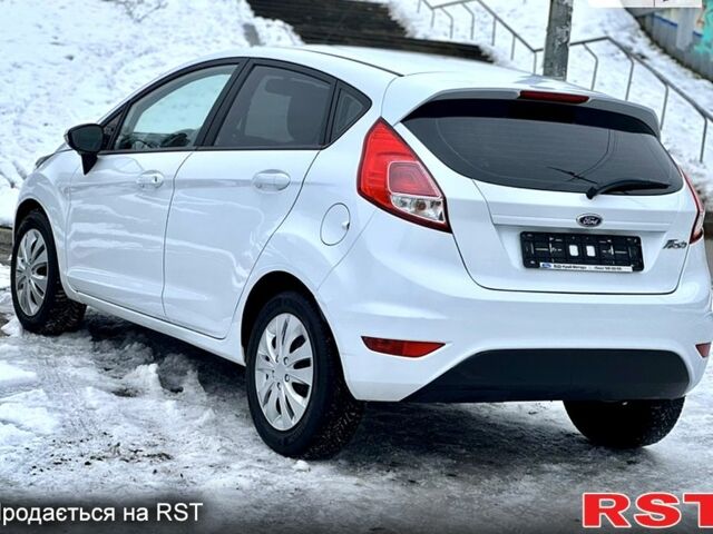 Форд Фиеста, объемом двигателя 1.3 л и пробегом 79 тыс. км за 7800 $, фото 5 на Automoto.ua