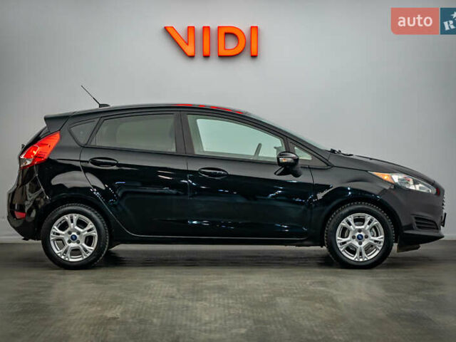 Форд Фиеста, объемом двигателя 1.6 л и пробегом 158 тыс. км за 6959 $, фото 3 на Automoto.ua