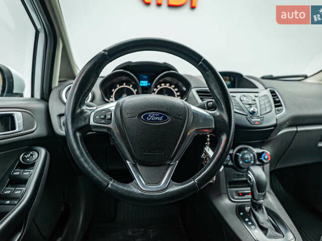 Форд Фиеста, объемом двигателя 1 л и пробегом 63 тыс. км за 9212 $, фото 11 на Automoto.ua