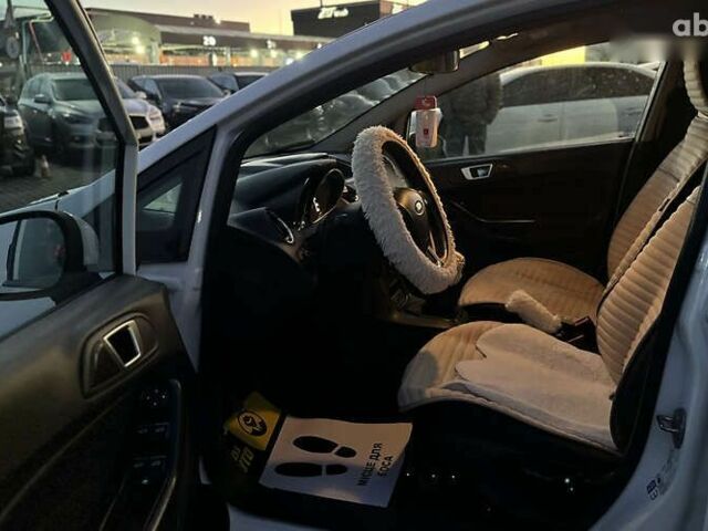 Форд Фієста, об'ємом двигуна 1 л та пробігом 120 тис. км за 8300 $, фото 15 на Automoto.ua