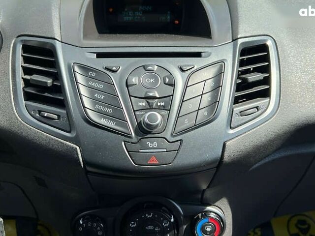 Форд Фієста, об'ємом двигуна 1.2 л та пробігом 188 тис. км за 7300 $, фото 12 на Automoto.ua