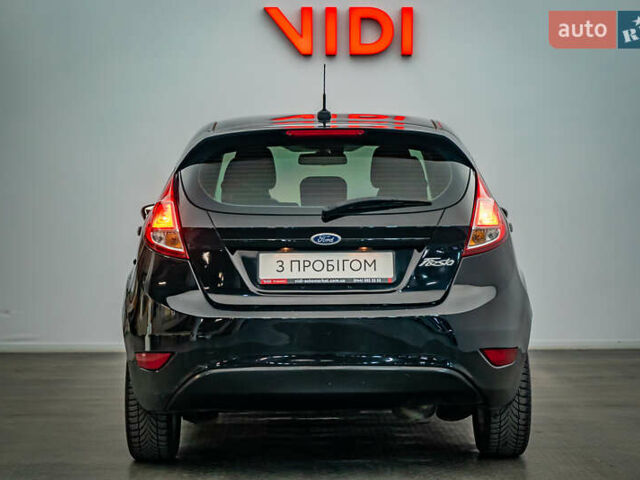 Форд Фиеста, объемом двигателя 1.6 л и пробегом 158 тыс. км за 6959 $, фото 5 на Automoto.ua