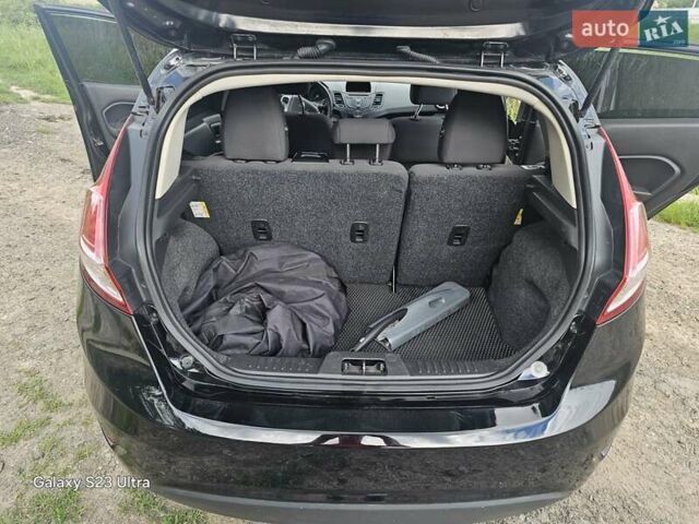 Форд Фиеста, объемом двигателя 1.6 л и пробегом 101 тыс. км за 8000 $, фото 18 на Automoto.ua