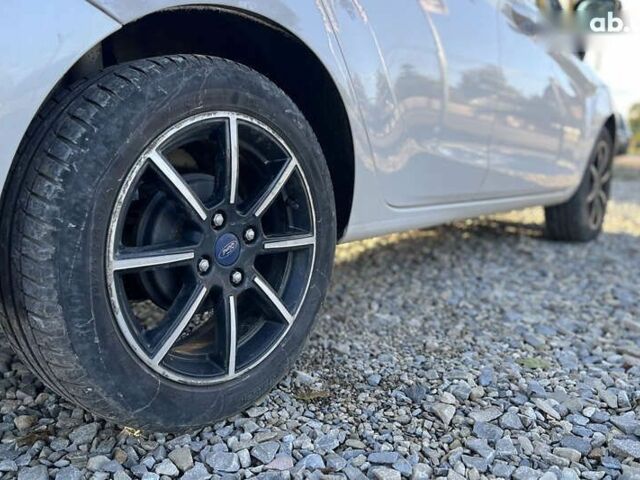 Форд Фиеста, объемом двигателя 1.6 л и пробегом 94 тыс. км за 7800 $, фото 9 на Automoto.ua