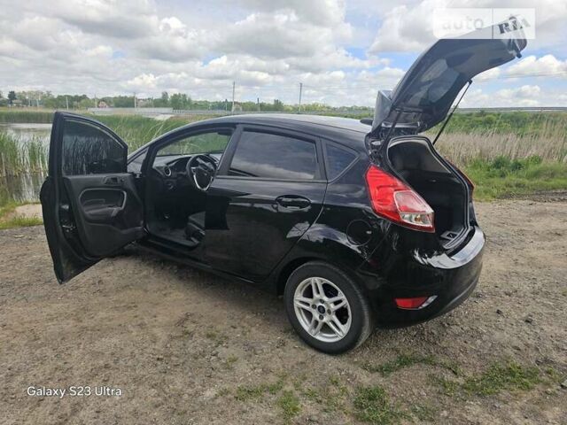 Форд Фиеста, объемом двигателя 1.6 л и пробегом 101 тыс. км за 8000 $, фото 17 на Automoto.ua