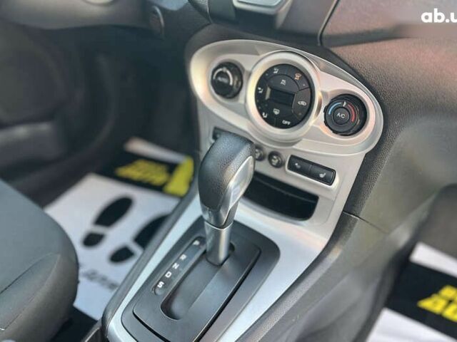 Форд Фиеста, объемом двигателя 1.6 л и пробегом 94 тыс. км за 7800 $, фото 28 на Automoto.ua
