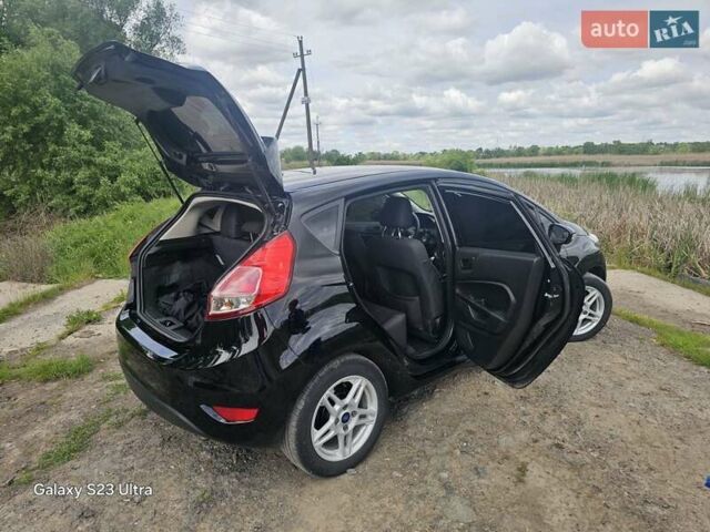 Форд Фиеста, объемом двигателя 1.6 л и пробегом 101 тыс. км за 8000 $, фото 13 на Automoto.ua