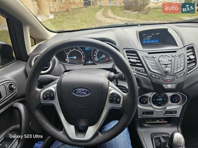 Форд Фиеста, объемом двигателя 1.6 л и пробегом 101 тыс. км за 8000 $, фото 34 на Automoto.ua
