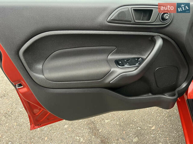 Форд Фиеста, объемом двигателя 1.6 л и пробегом 84 тыс. км за 10500 $, фото 60 на Automoto.ua
