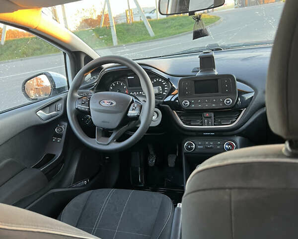 Форд Фиеста, объемом двигателя 1.08 л и пробегом 84 тыс. км за 6500 $, фото 3 на Automoto.ua