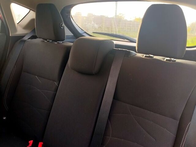 Форд Фиеста, объемом двигателя 1.6 л и пробегом 82 тыс. км за 8500 $, фото 8 на Automoto.ua