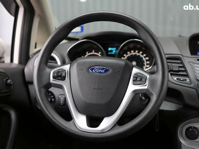 Форд Фиеста 2018 в Киеве на Automoto.ua Форд Фиеста, объемом двигателя 1.6 л и пробегом 78 тыс. км за 8500 $, фото 15 на Automoto.ua
