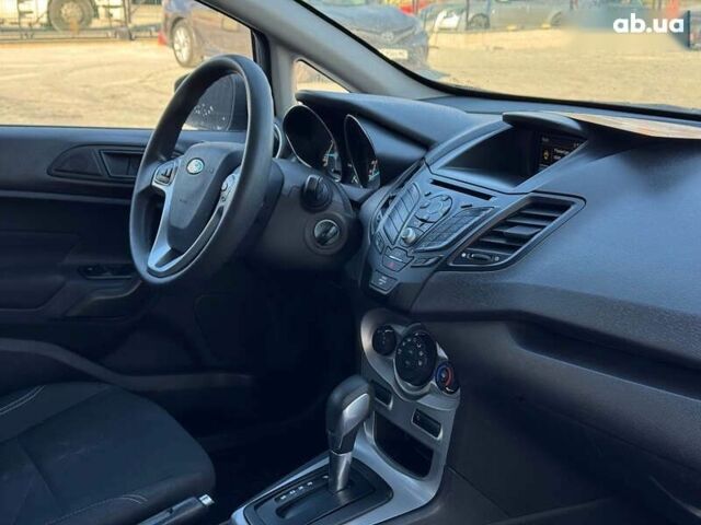 Форд Фиеста, объемом двигателя 1.6 л и пробегом 79 тыс. км за 9300 $, фото 15 на Automoto.ua