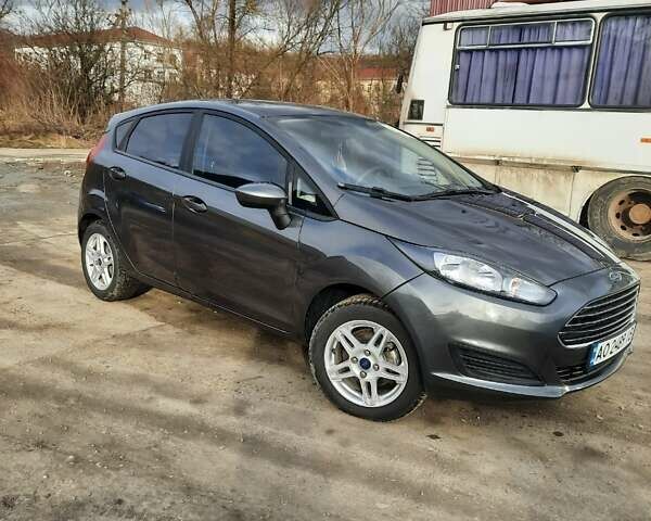 Форд Фиеста, объемом двигателя 1.6 л и пробегом 71 тыс. км за 8300 $, фото 8 на Automoto.ua