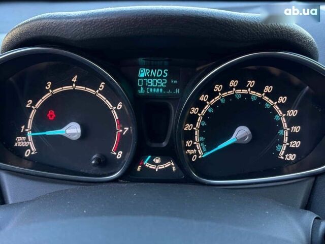 Форд Фиеста, объемом двигателя 1.6 л и пробегом 79 тыс. км за 9300 $, фото 10 на Automoto.ua