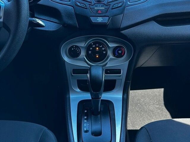 Форд Фієста, об'ємом двигуна 1.6 л та пробігом 71 тис. км за 8400 $, фото 14 на Automoto.ua