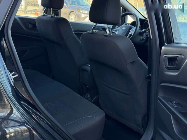 Форд Фиеста, объемом двигателя 1.6 л и пробегом 79 тыс. км за 9300 $, фото 14 на Automoto.ua