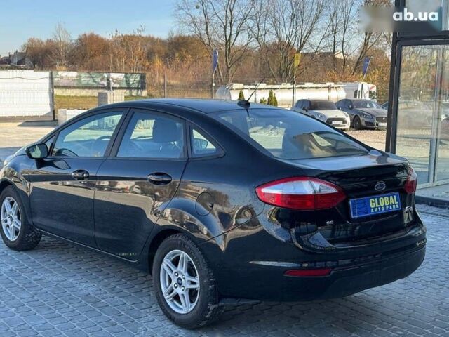 Форд Фиеста, объемом двигателя 1.6 л и пробегом 79 тыс. км за 9300 $, фото 18 на Automoto.ua
