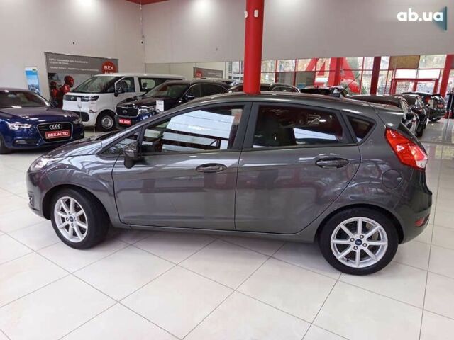 Форд Фиеста, объемом двигателя 1.6 л и пробегом 41 тыс. км за 9200 $, фото 2 на Automoto.ua